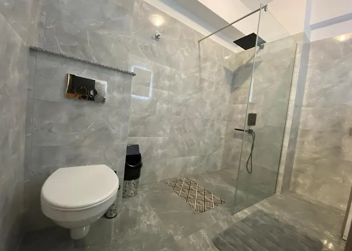 Augustus * Konstanca